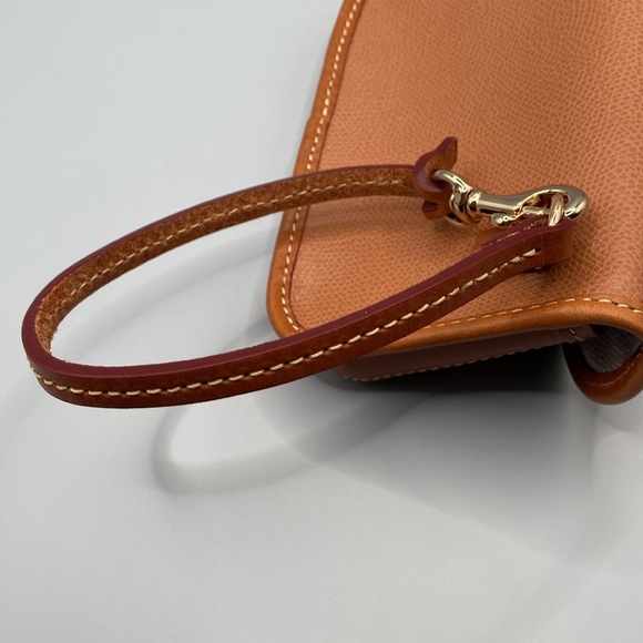 Dooney & Bourke Embossed Pebble Leather Wristlet Caramel - Picture 9 of 11